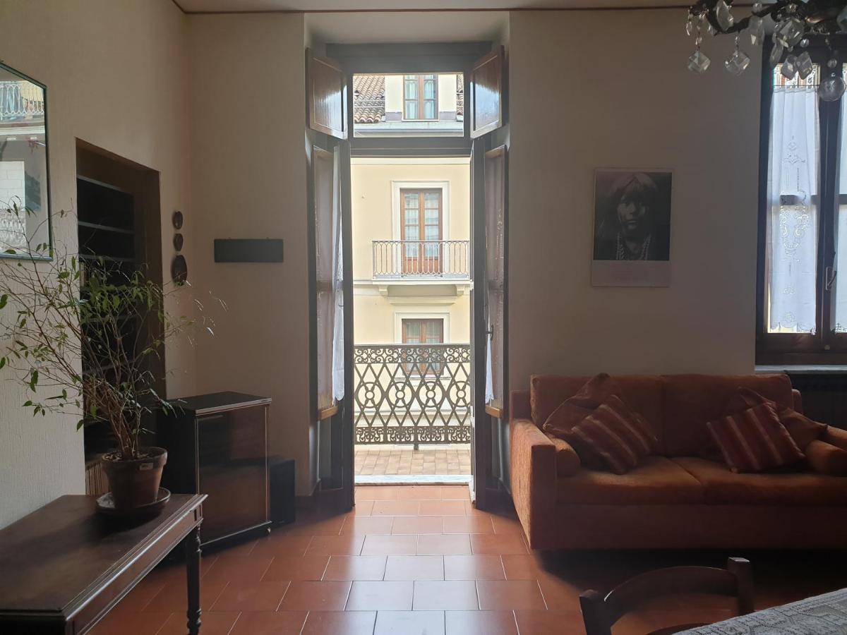 トリノLa Casa Di Chiccaアパートメント エクステリア 写真